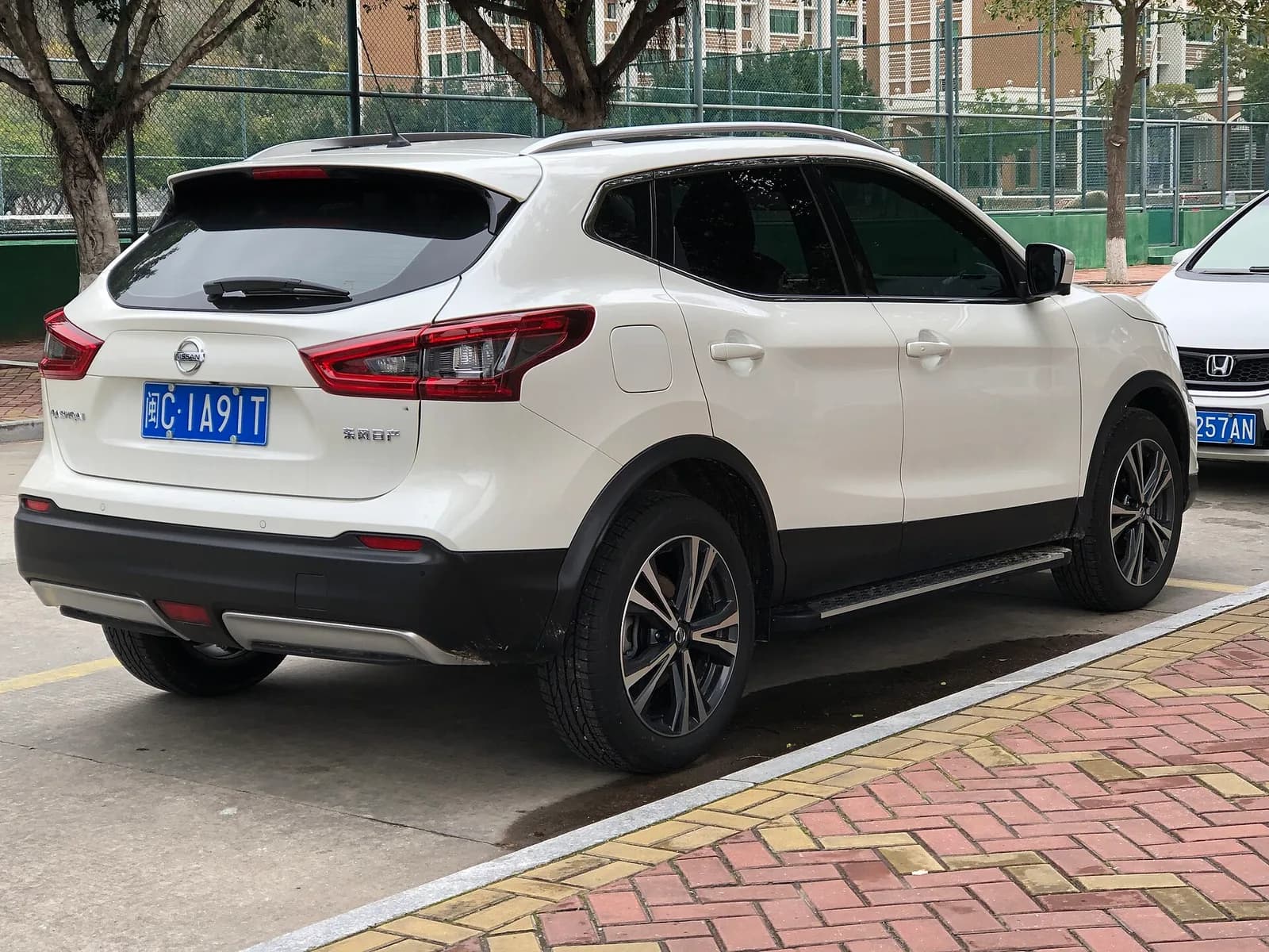 Nissan Qashqai J11